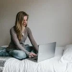 Tips Memilih Jasa Laundry Springbed Profesional