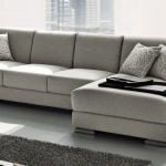 Hal Yang Wajib Diperhatikan Dalam Memilih Jasa Cuci Kursi Sofa