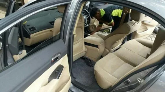3 Tips Jitu Memilih Jasa Cuci Sofa Mobil Terdekat dan Berkualitas