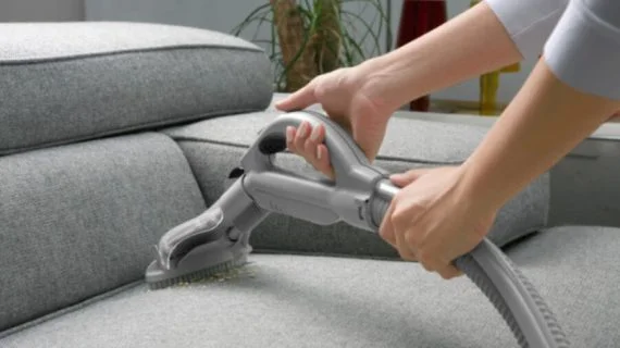 Cuci Kursi Sofa Sendiri Di Rumah Dengan 3 Cara